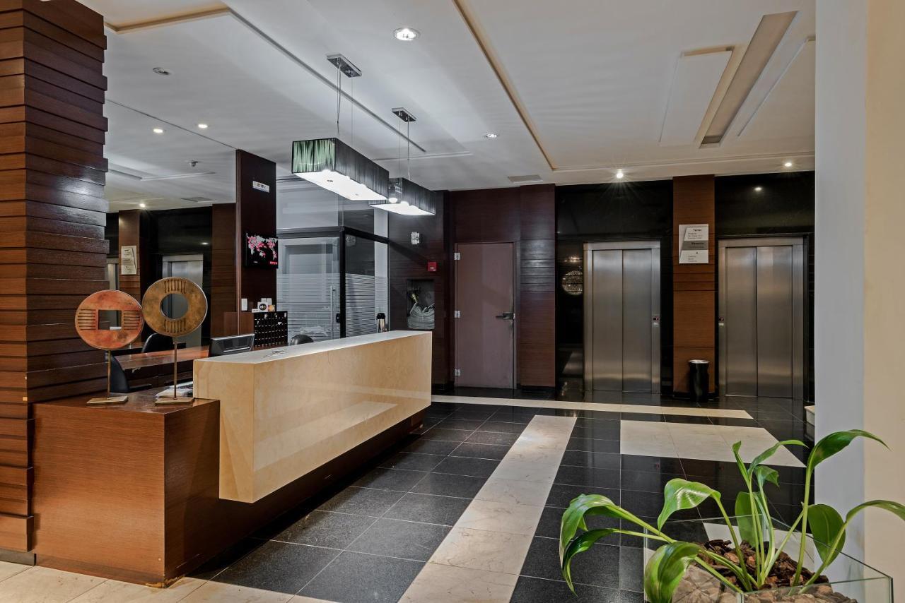 Astron Ponta Grossa Plaza By Nobile Hotel Bagian luar foto